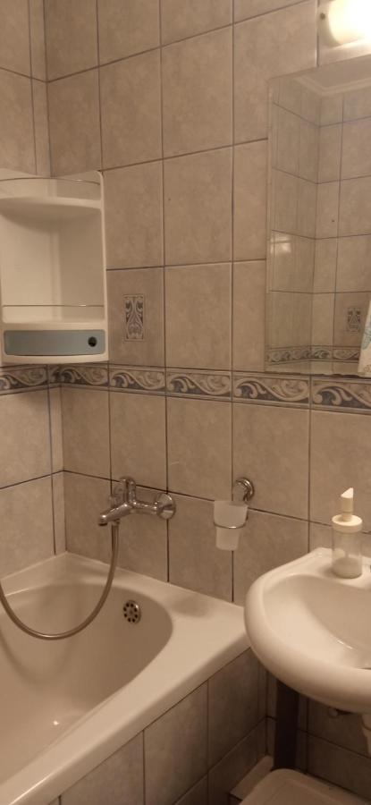 Branysol Apartman Novi Sad Exteriör bild